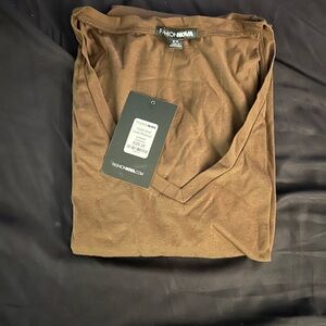 Fashion Nova Chocolate V-Neck Tee
